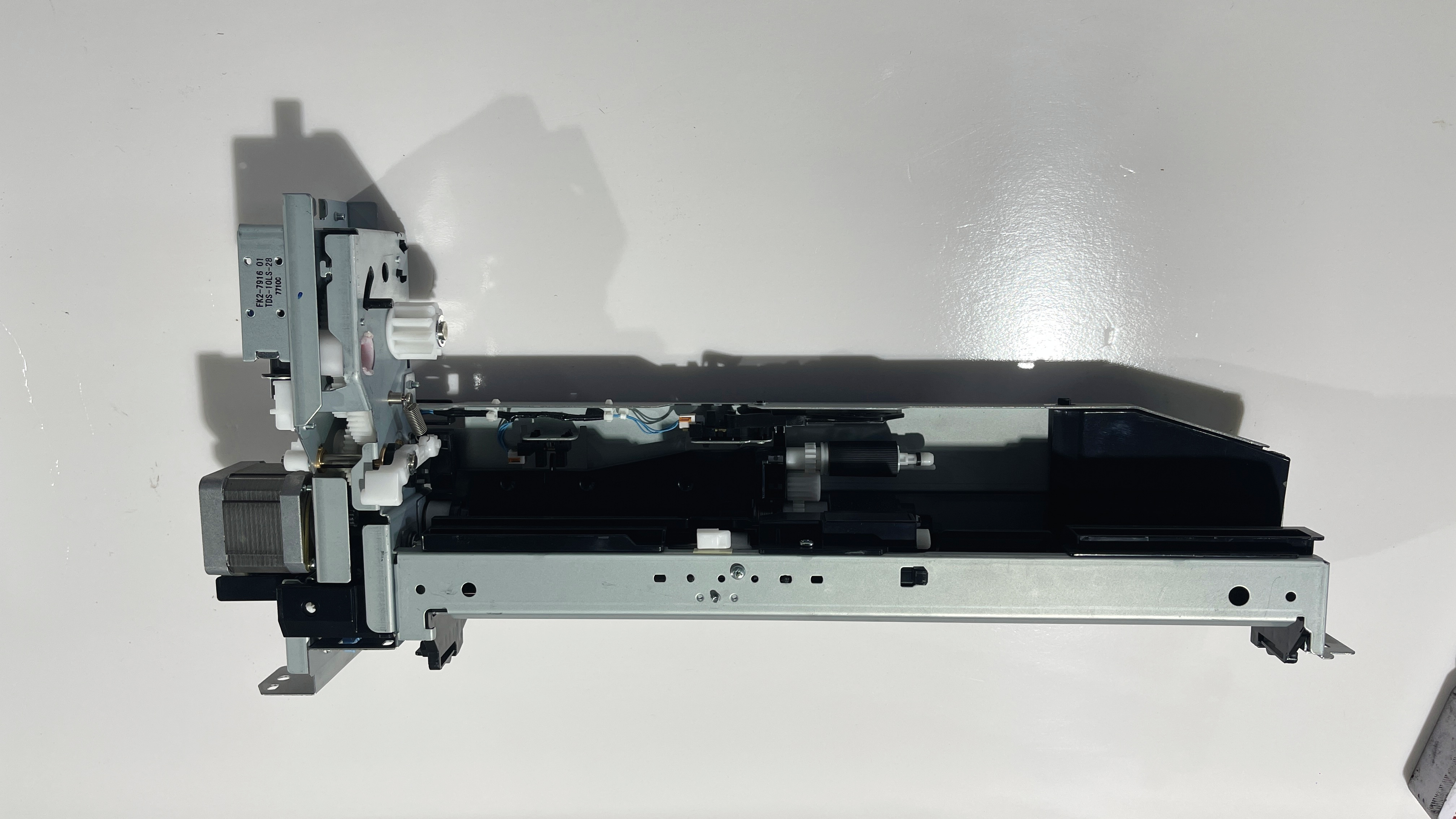 Oryginalny nowy zespół prowadnicy podawania papieru Canon C7570/C7580/C165