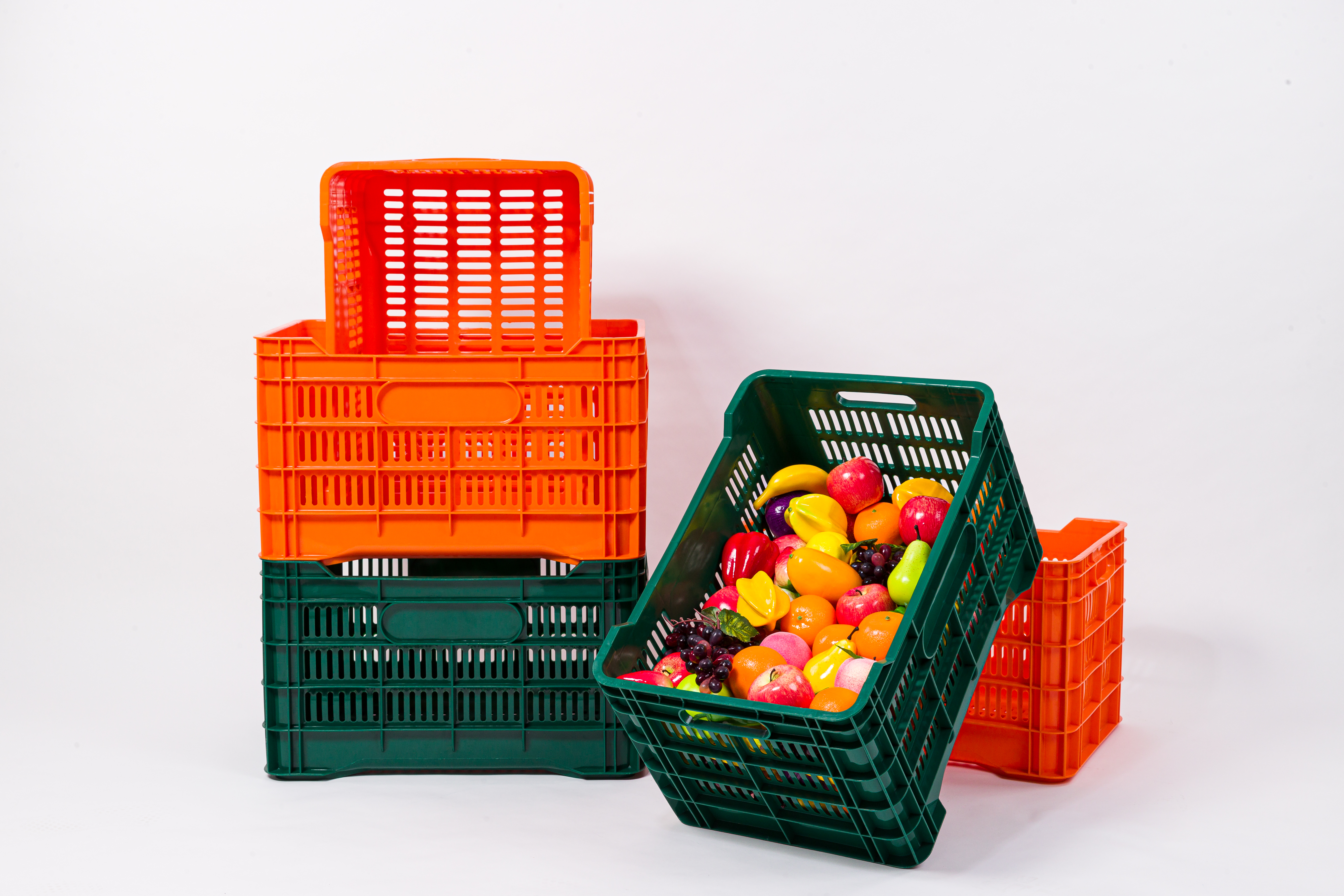 Durable Plastic Baskets for Outdoor Use and Storage