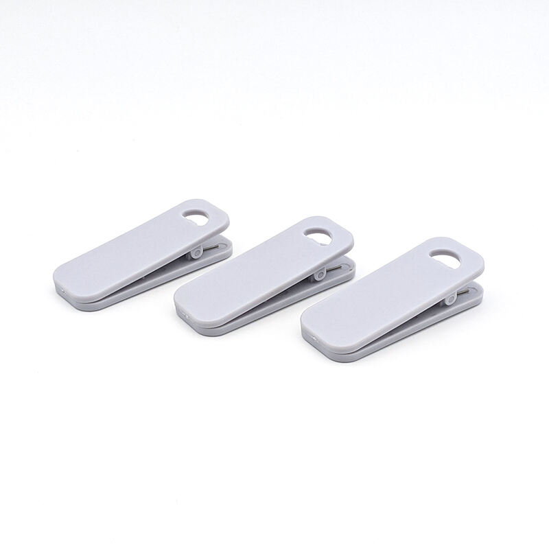 Clothing Management Passive Tags RFID ClipTag for Inventory Applications