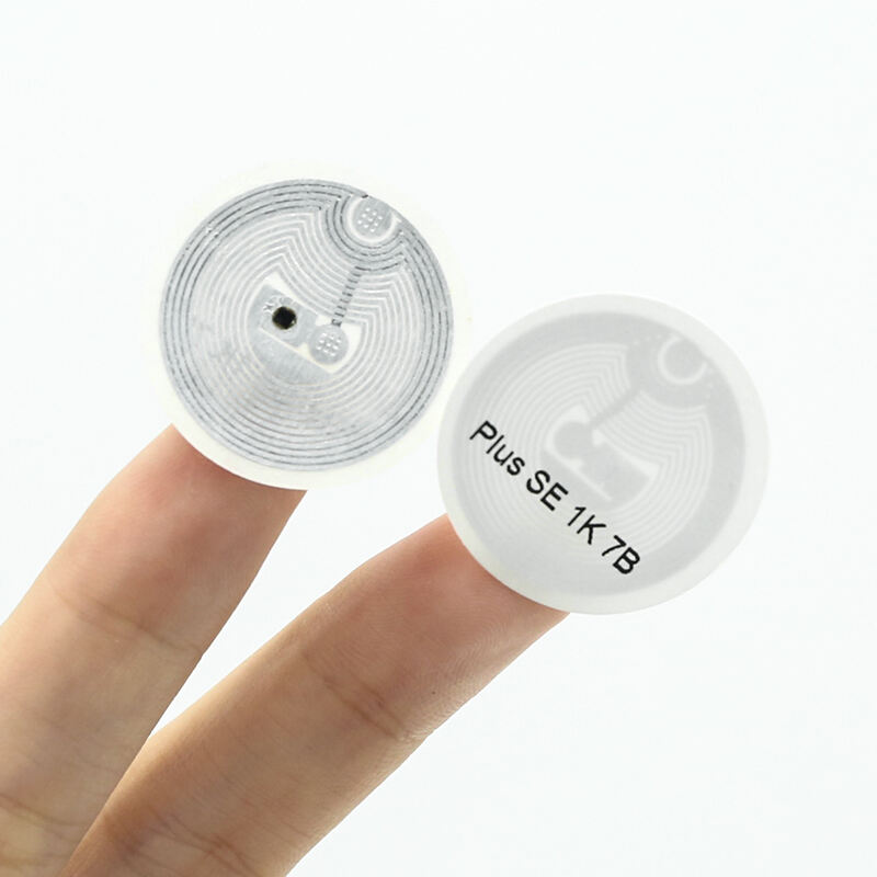 RFID 태그 ISO14443A 프로토콜 PLUS X/SE/EV1 칩 13.56MHz 라운드 30mm NFC 종이 스티커 롤