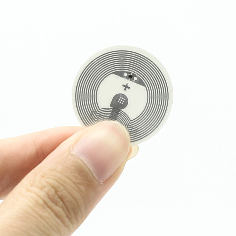 NTAG213 chip round rfid tag adhesive nfc rfid label roll for asset management