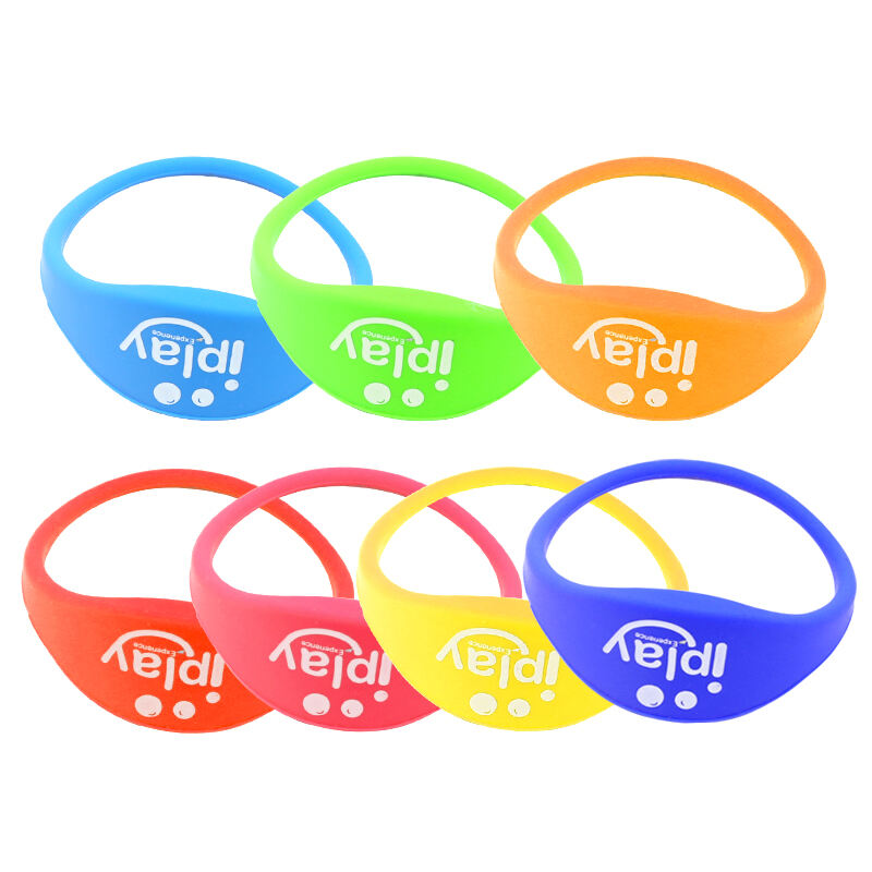 Holiday Waterproof NFC Silicone Bracelet 125khz Silicone Armband Bracelet Passive NFC 13.56mhz RFID Rubber Wristband