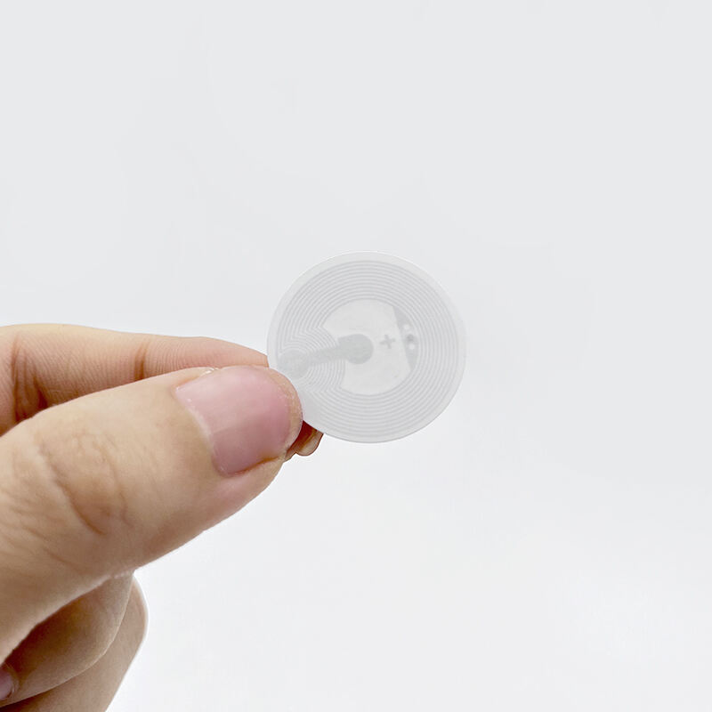 NTAG215 White NFC Tags Stickers 25mm RFID Sticker Programmable NFC Tag Sticker Compatible with NFC Enabled Phones