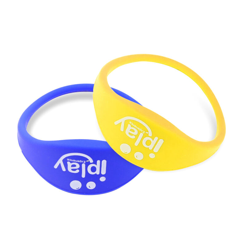 Holiday Waterproof NFC Silicone Bracelet 125khz Silicone Armband Bracelet Passive NFC 13.56mhz RFID Rubber Wristband