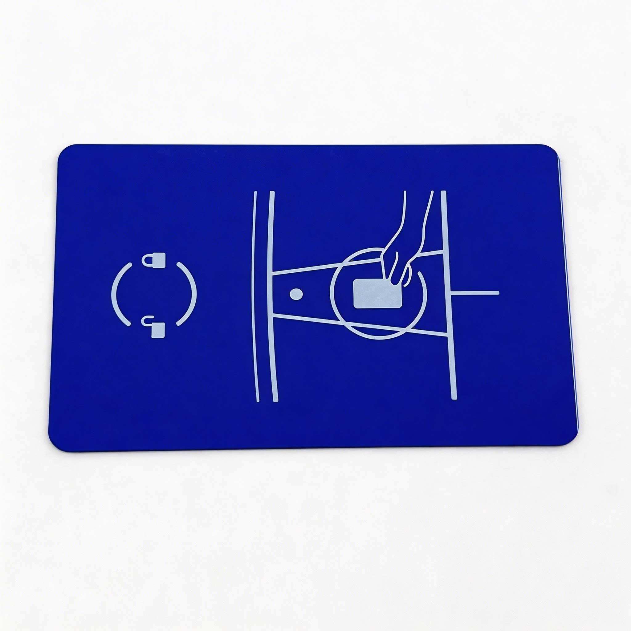 بطاقات RFID باللون الكامل بالأبيض والأسود والأحمر والأخضر والأزرق، مصنوعة من مادة PVC، تعمل عند ترددين 125 كيلوهرتز و13.56 ميغاهرتز، للبيع بالجملة