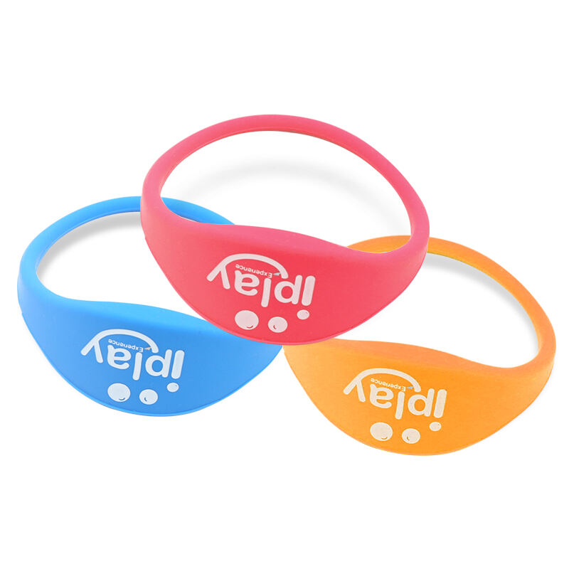 Holiday Waterproof NFC Silicone Bracelet 125khz Silicone Armband Bracelet Passive NFC 13.56mhz RFID Rubber Wristband