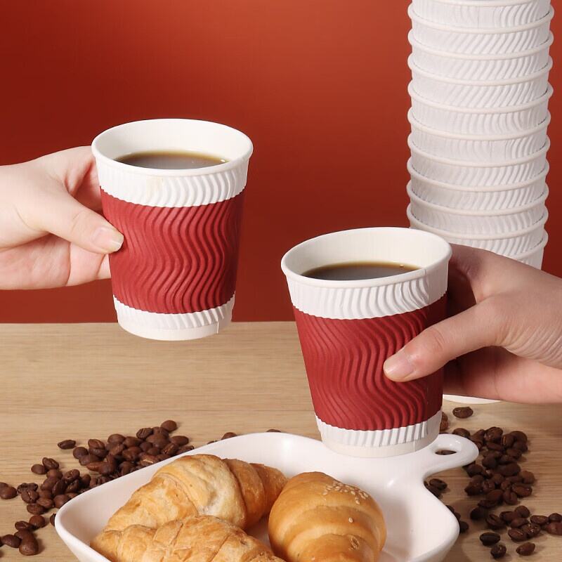 Exploring the Benefits of Using Disposable Cups for Catering Events
