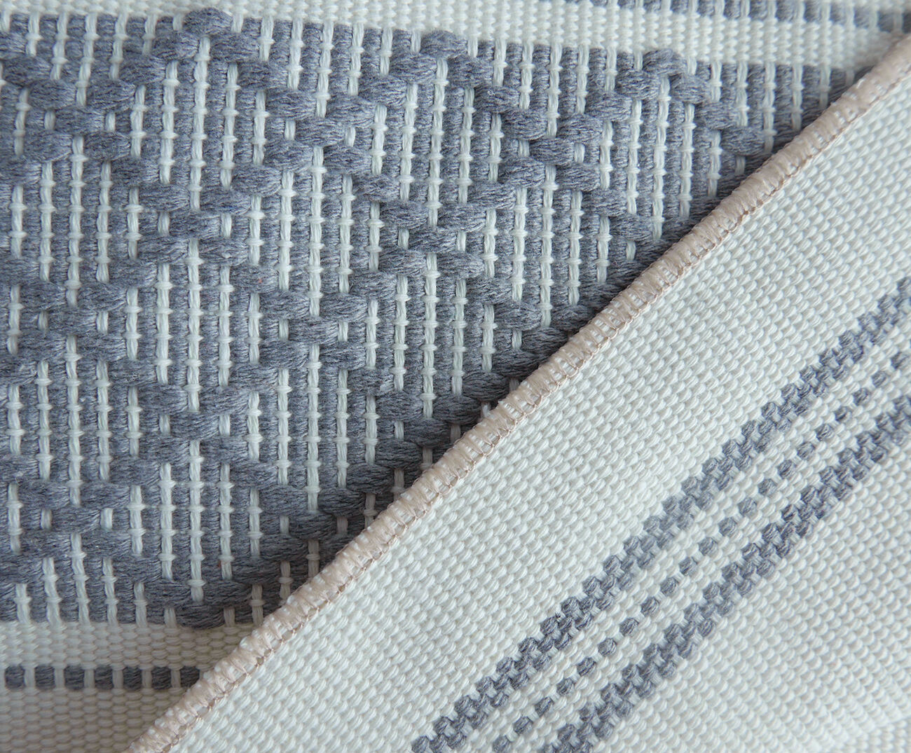 Geometric Jacquard Table Runner details