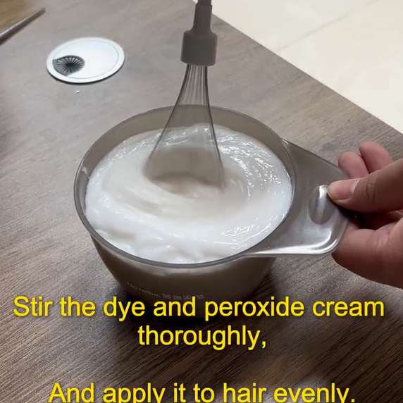 Rescate para el Cabello Dañado. Reparación Aprobada por la Ciencia en Este Set.