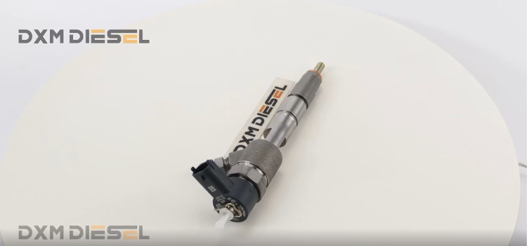 Injector 0445111108, original manufacturer