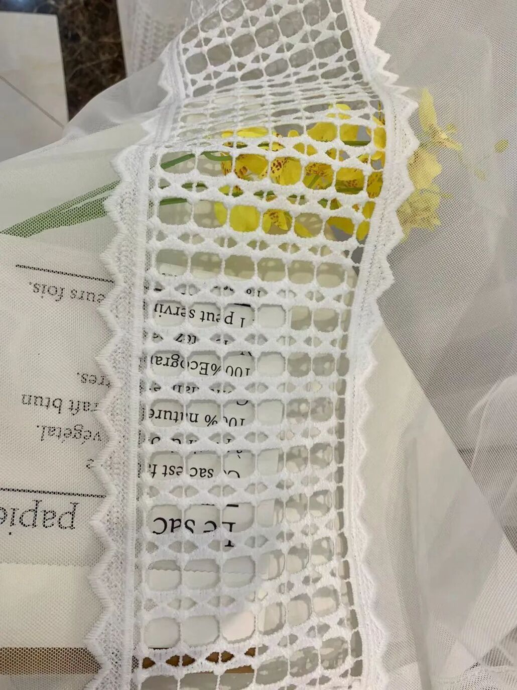 Foulola News:HDXZ/XYT/DKDG/XXLS/JGZ/SSEL/SWMT Embroidered Sheer details