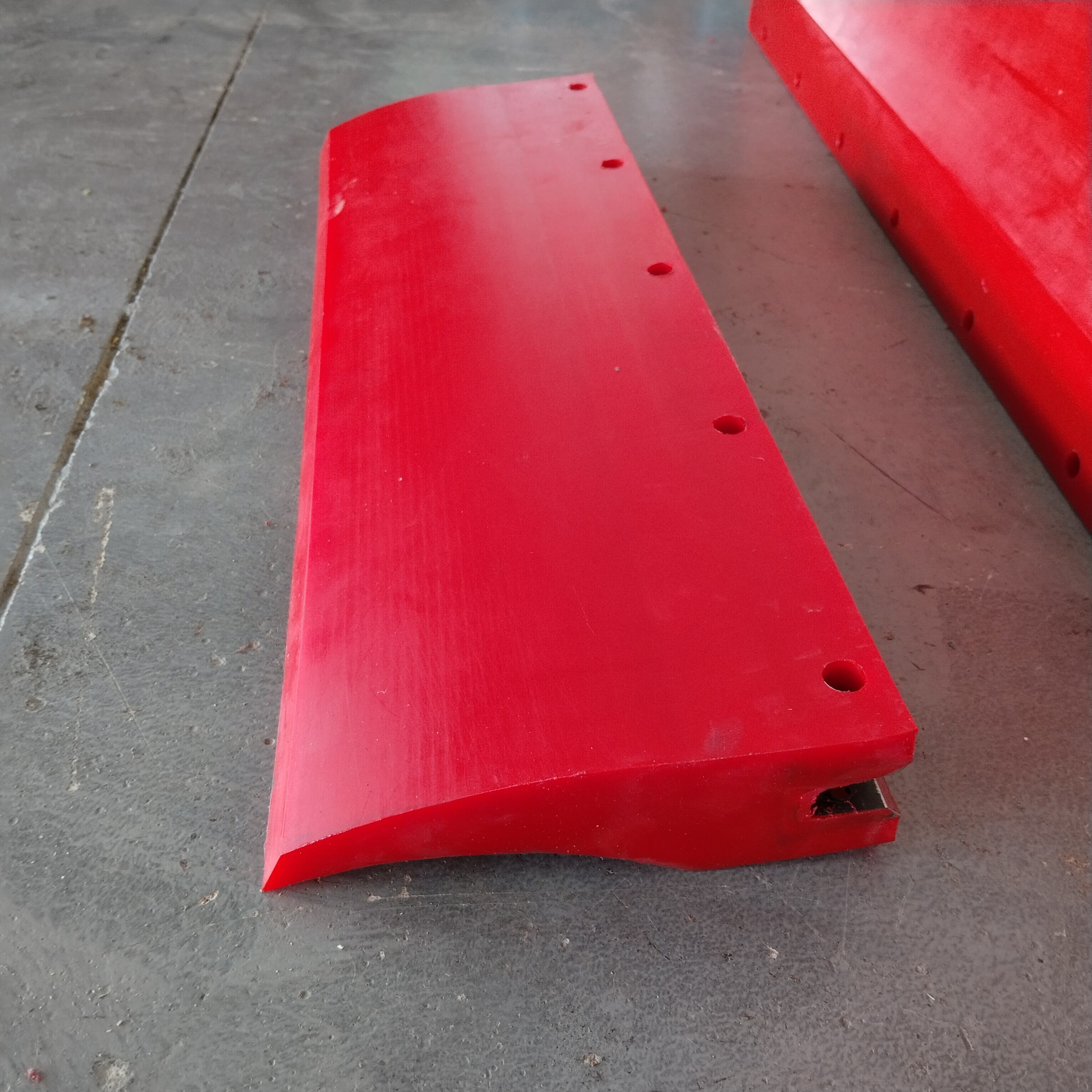 The Importance of Conveyor Belt Cleaners in Industrial Operations