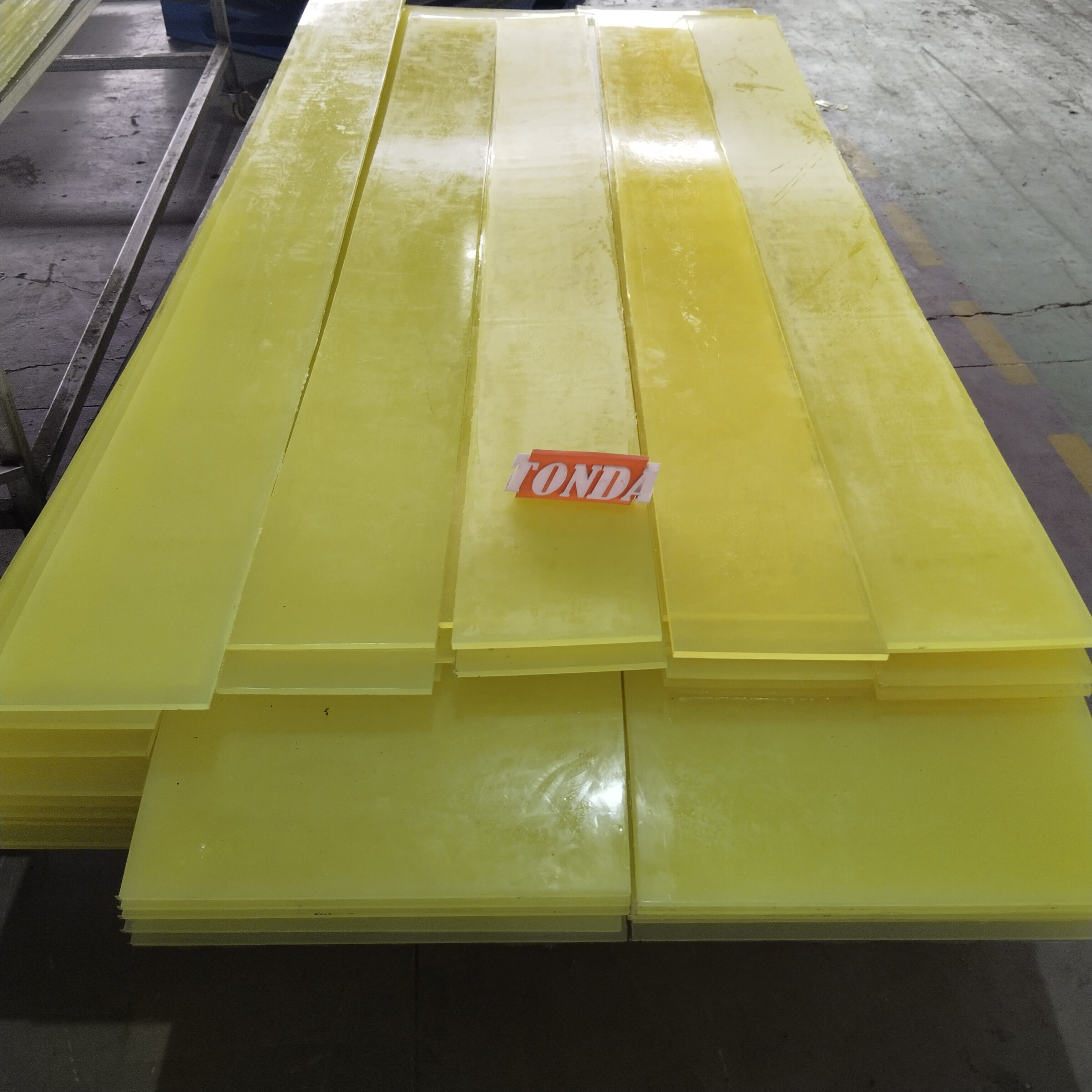 Storing and Handling Polyurethane Sheet Roll Properly
