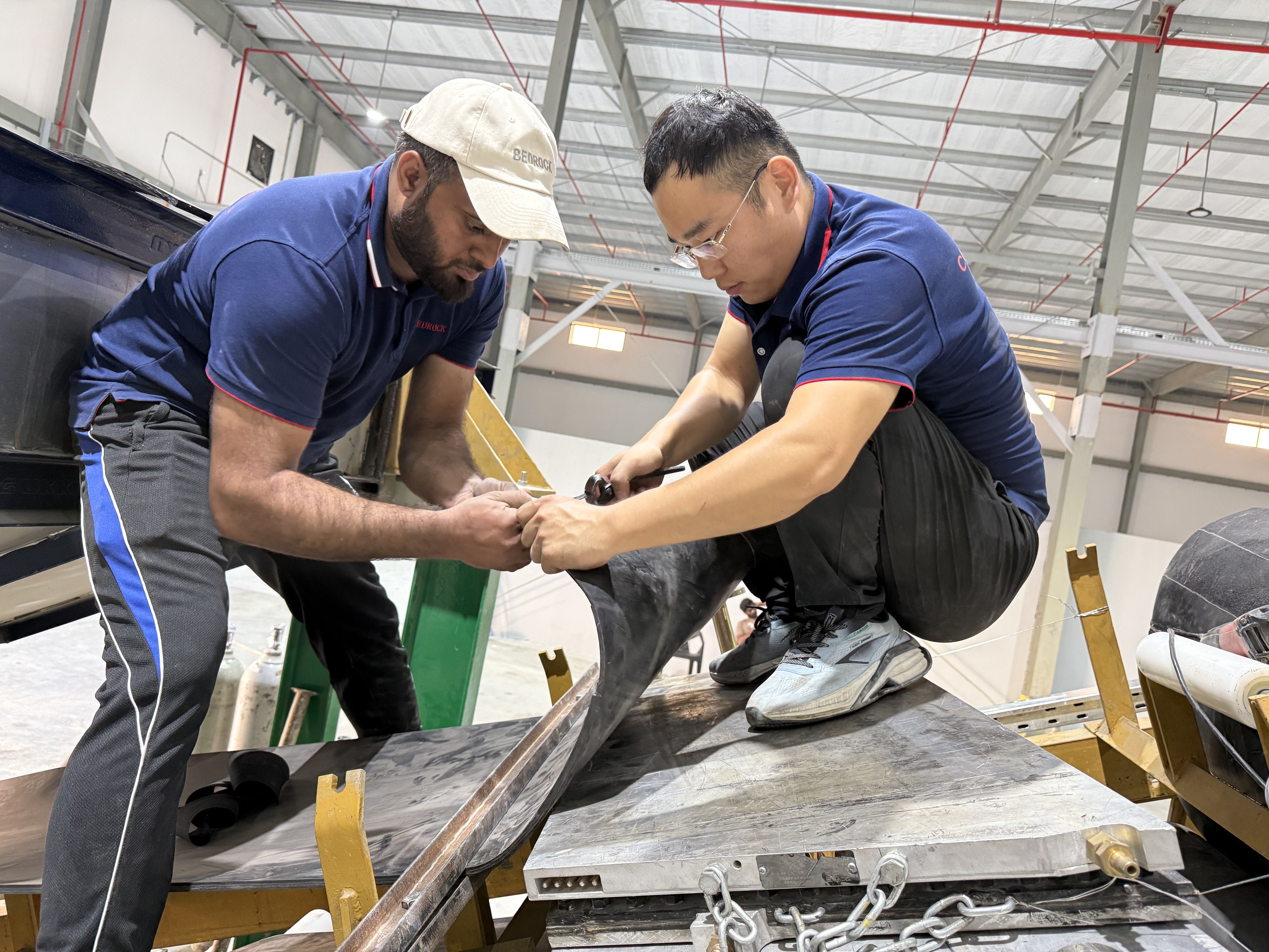 KILOMEGA Overseas Service Updates | BEDROCK Hot Vulcanizing Splice Service Across Industrial Scenarios