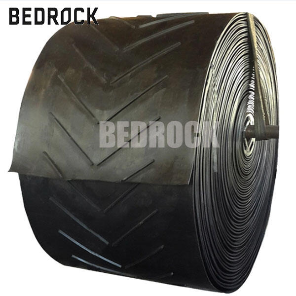 How Chevron Conveyor Belts Enhance Performance in Inclined Transpor