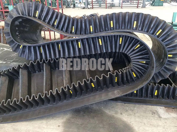 What Makes Sidewall Conveyor Belts Ideal for Steep Angle Material Handling