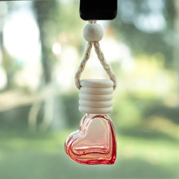 Tips for choosing the right wholesale glass containers for your needs