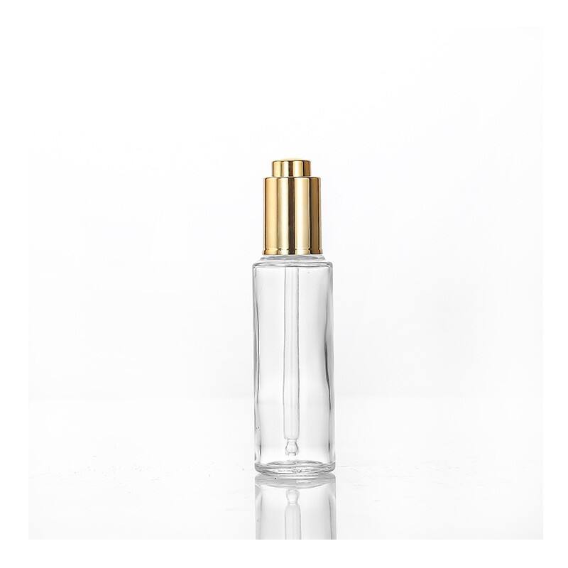 Why Every Beauty Enthusiast Needs a Serum Bottle with Dropper?