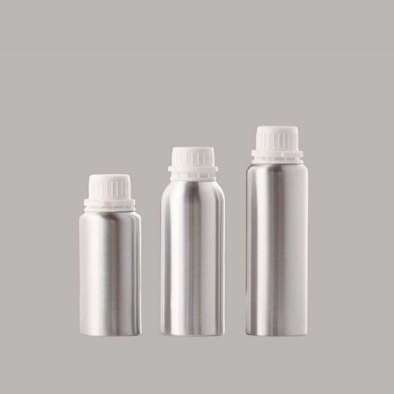 Sleek design and practical features make this bottle a must-have.