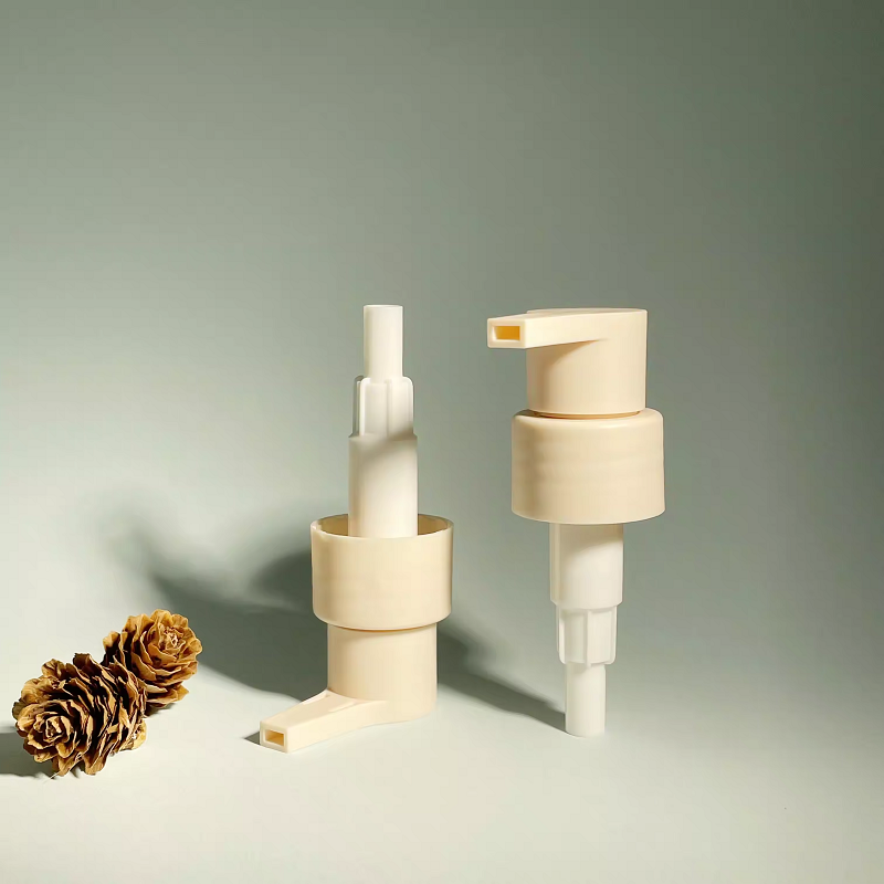 Easily nourish your skin with the press of a pump.