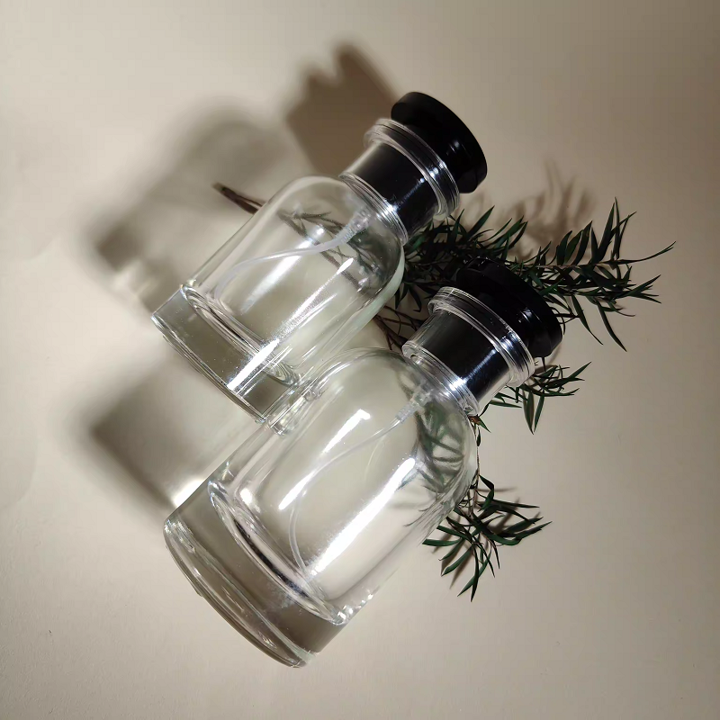 Why Sample Perfume Bottles are a Must-Have
