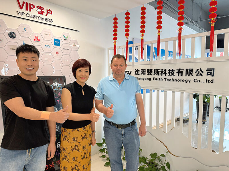 2025.7.15 Kunder besökte Shenyang Faith Technology Co., Ltd.