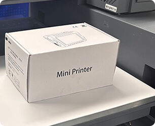 UV Flatbed Printer (9).jpg