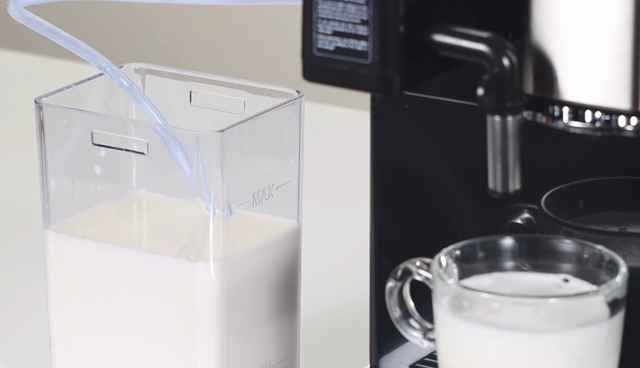 Usage of milk flow restriction tube