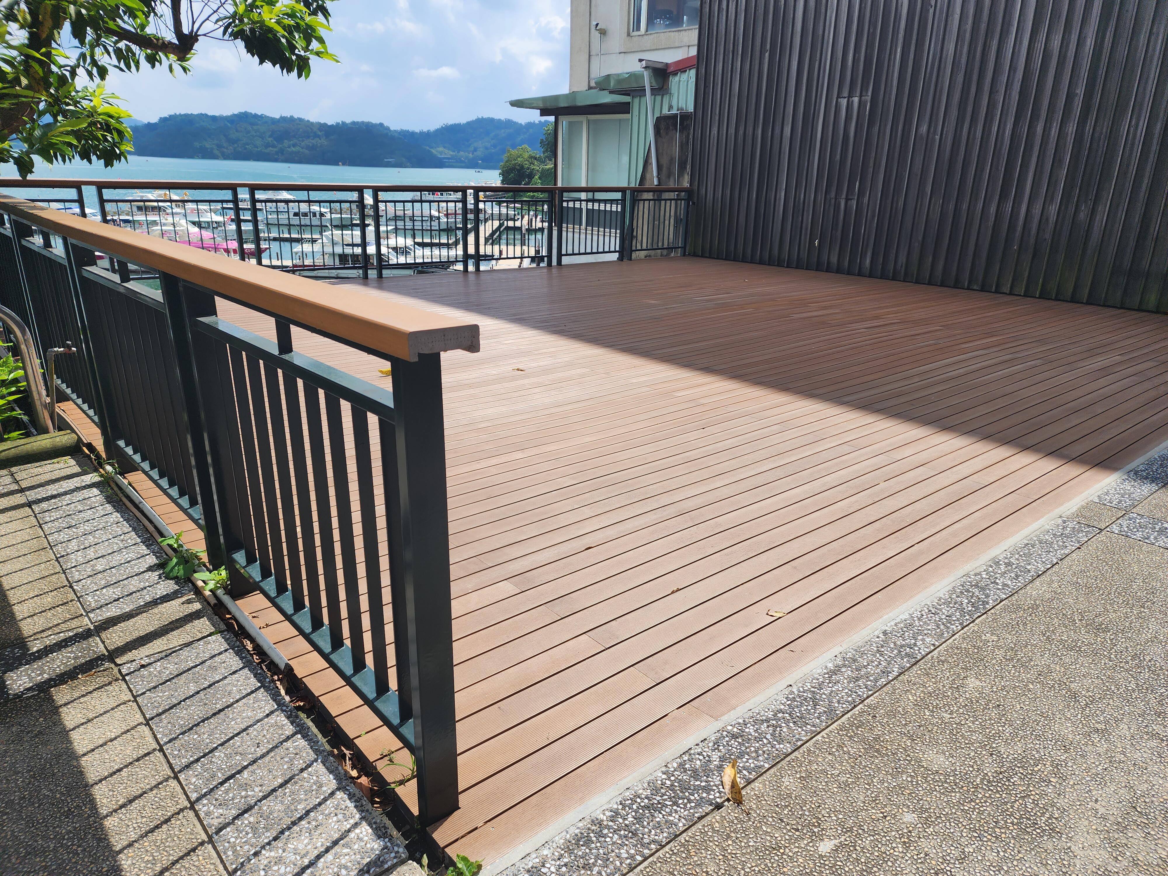 Defining Lasting Aesthetics and Performance for Commercial Terraces