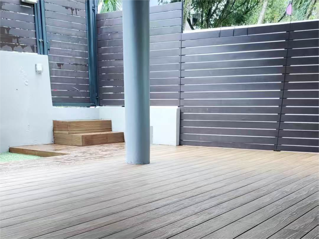 4-3游泳池1.png
