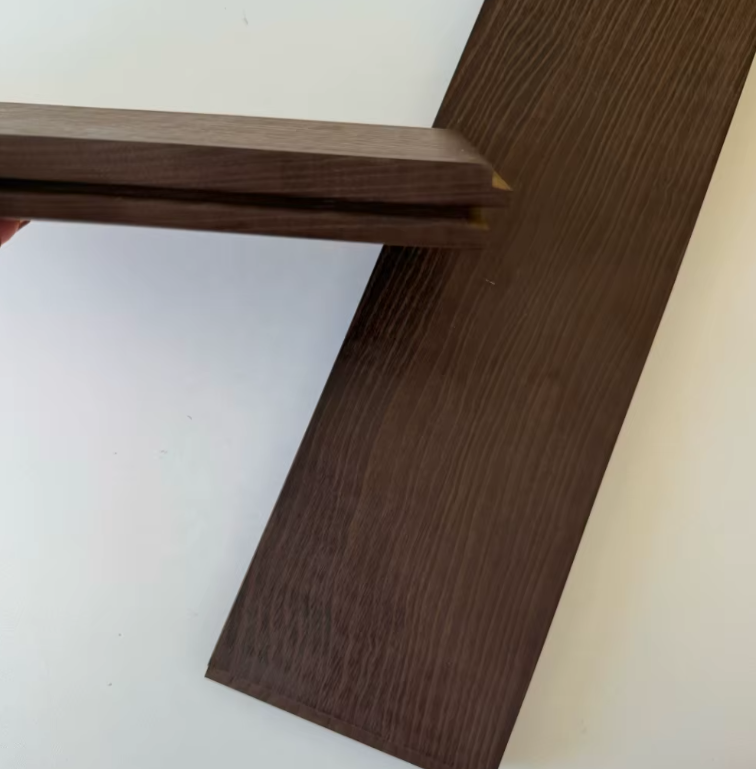 외부 클래딩에 적합한 열처리 목재는 무엇인가요?