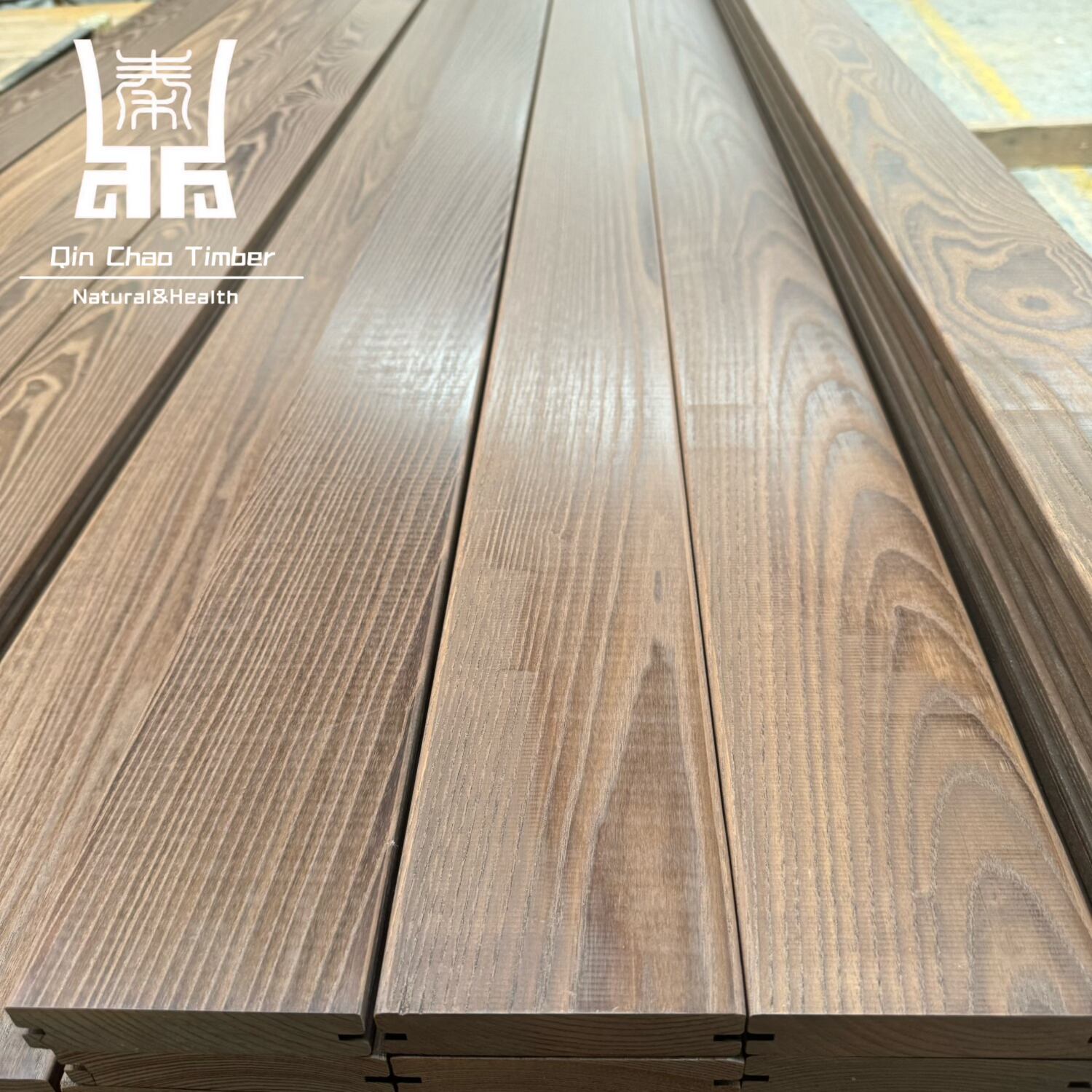 Flessibiltà Estetika tal-Shou Sugi Ban
