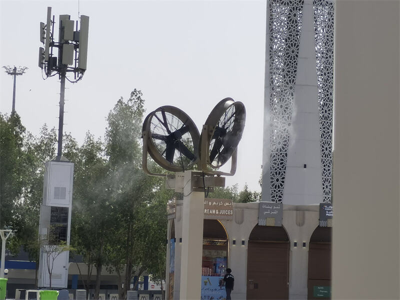 Technologie de pointe -- Les ventilateurs à brumisation rafraîchissent de 3 à 8℃ pour la saison du Hadj à La Mecque, en Arabie Saoudite