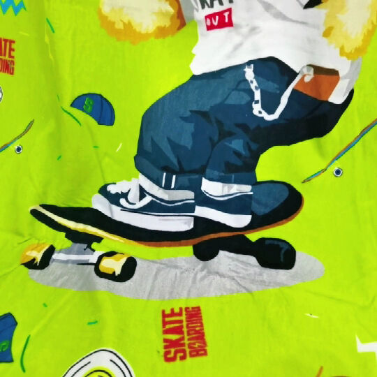 Skateboard bjørn - Ying