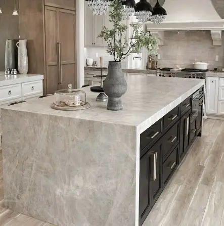 Travertine, Creative Ways to Use Travertine in Outdoor Living Areas