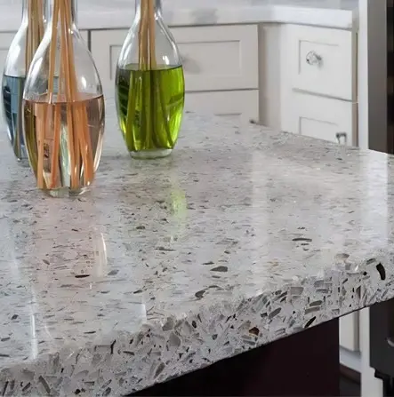 Kierrätetty marmori: Uudelleenkäyttöideoita vanhoihin marmorikappaleisiin