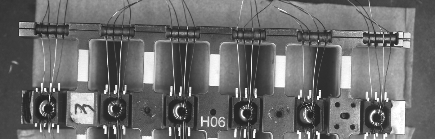 Industrial Bar Light (2).png