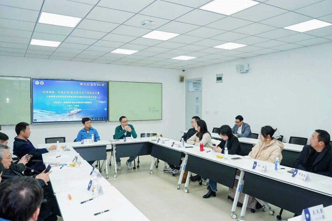 SME Attends SMU 6M Alumni Conference