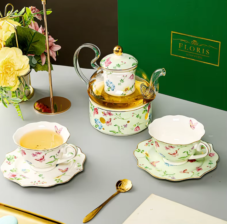 Bollitore in Porcellana Personalizzato – Set Bollitore con 2 Tazze da Tè e Infusore Rimovibile, Adatto a Microonde e Lavastoviglie | OEM/ODM