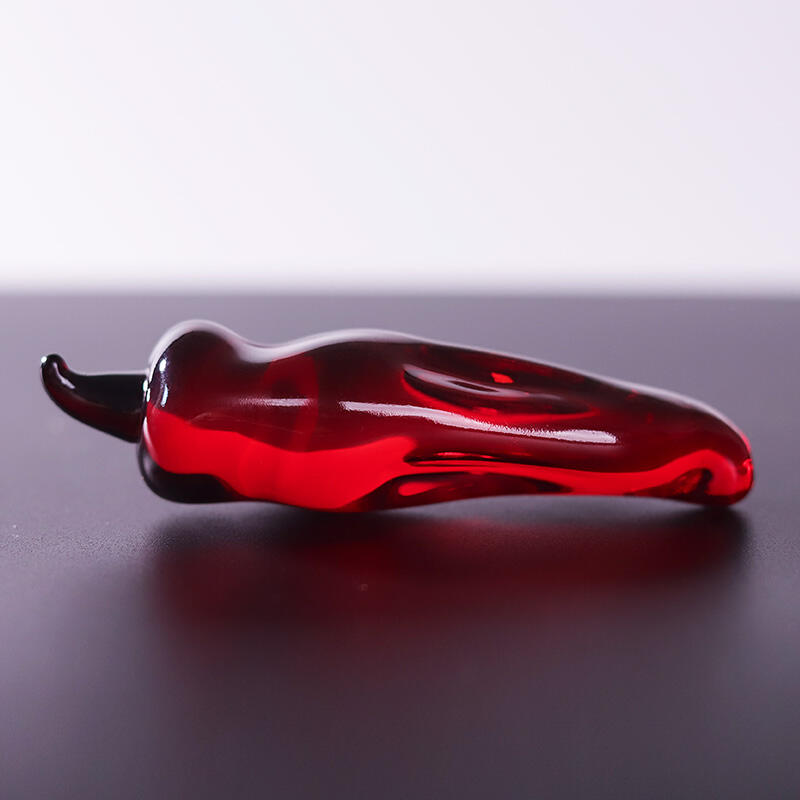 SmallBridge's new product, vegetables, red chili peppers, is a realistic gift for birthdays as a decoration