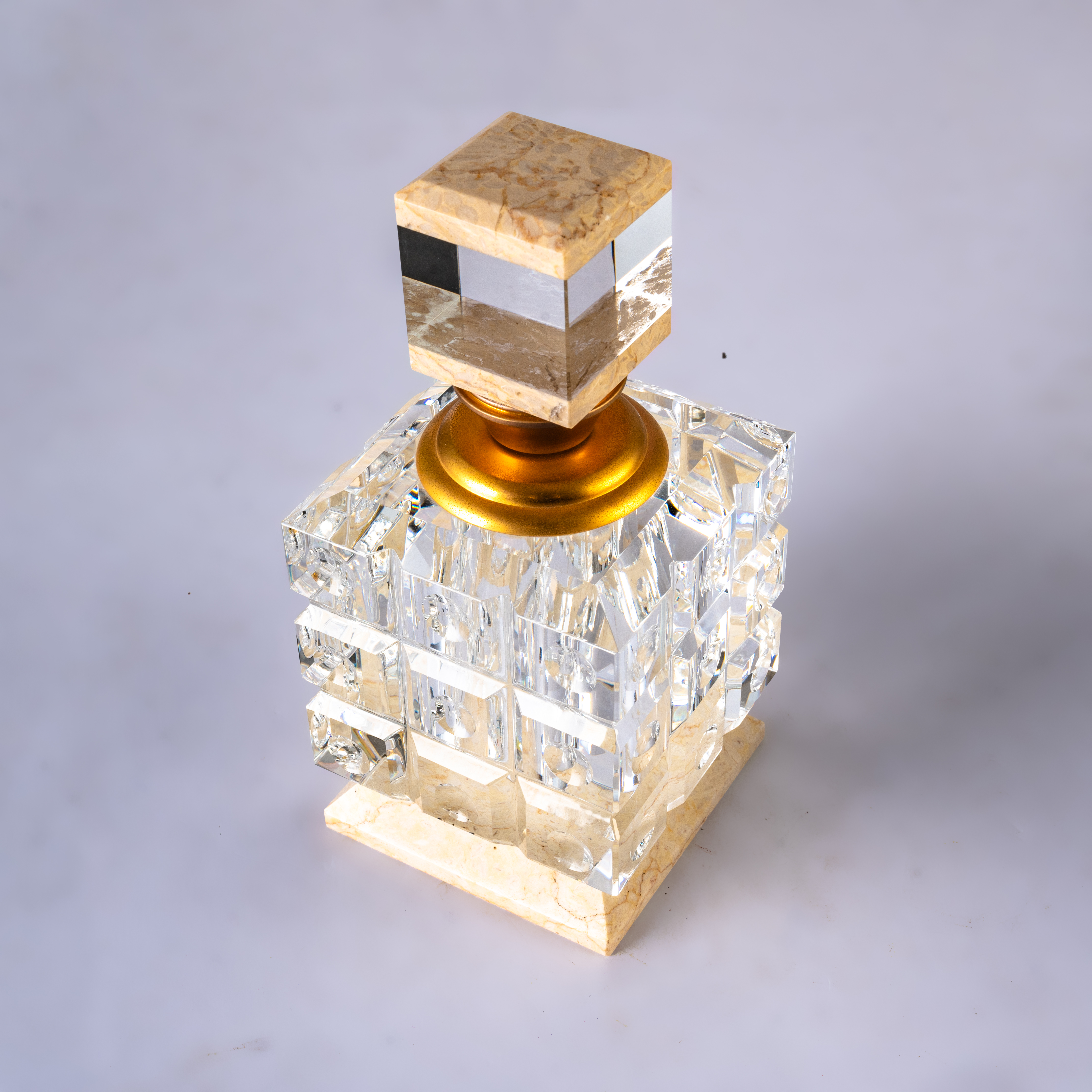 Smallbridge high-grade products wholesale perfume bottle marble base design gift giving self use bottle weight 1092g