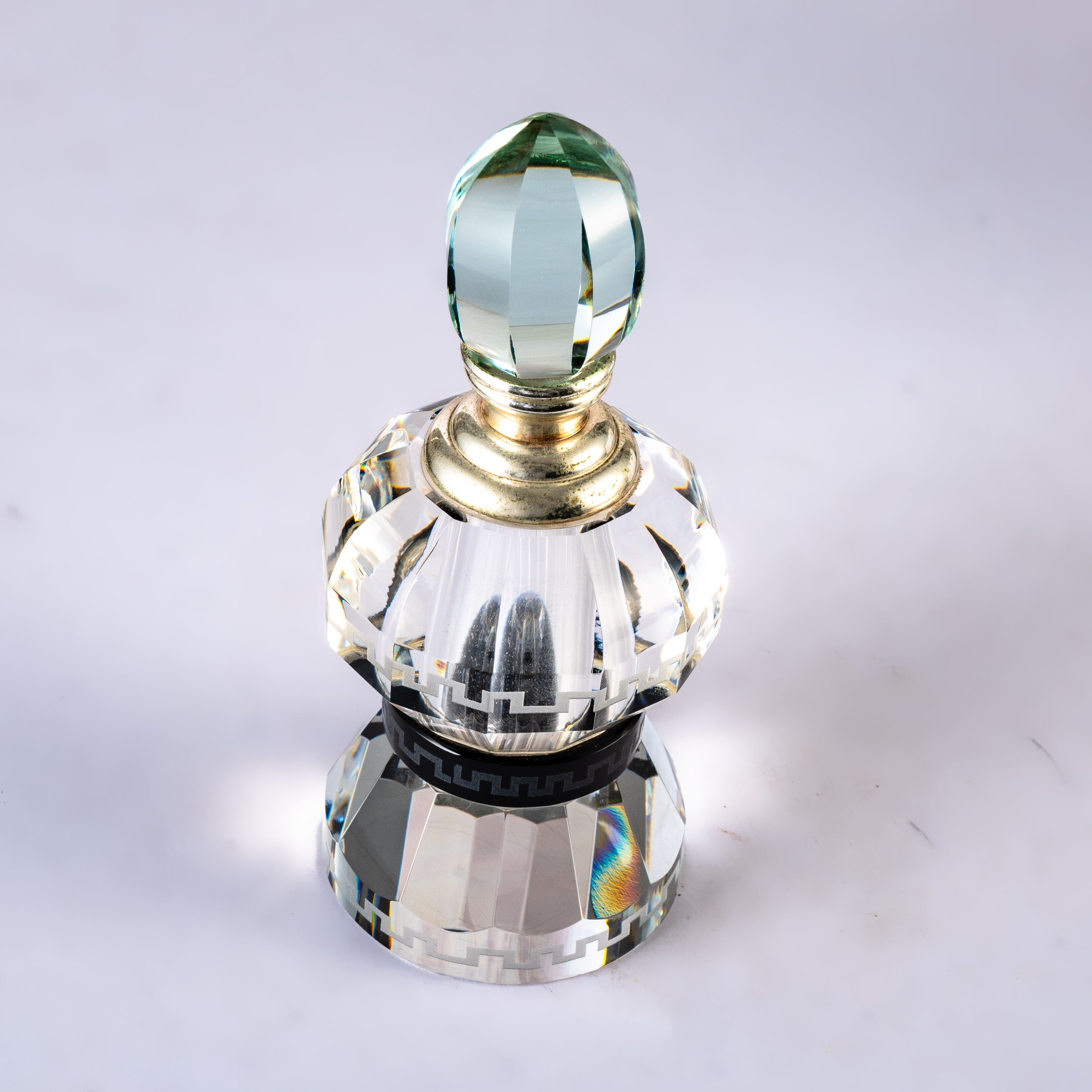 SmallBridge Crystal perfume Bottle Transparent surface sandblasting logo design is novel, customizable, and can be delivered wholesale for personal use Preferred bottle body 284g.6ml