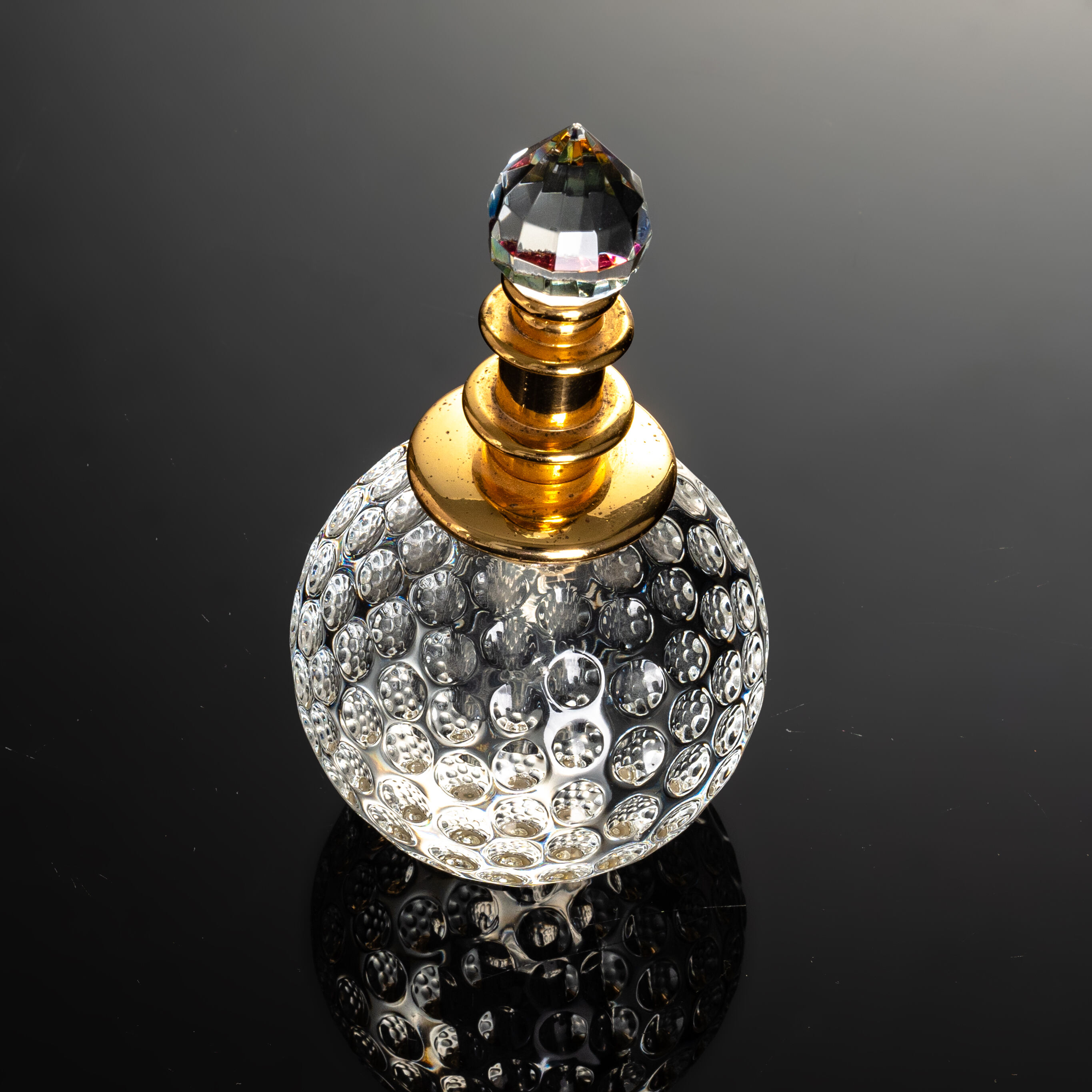 SmallBridge Crystal perfume Bottle Customized golf ball shape can be sold for personal use Preferred bottle 284g