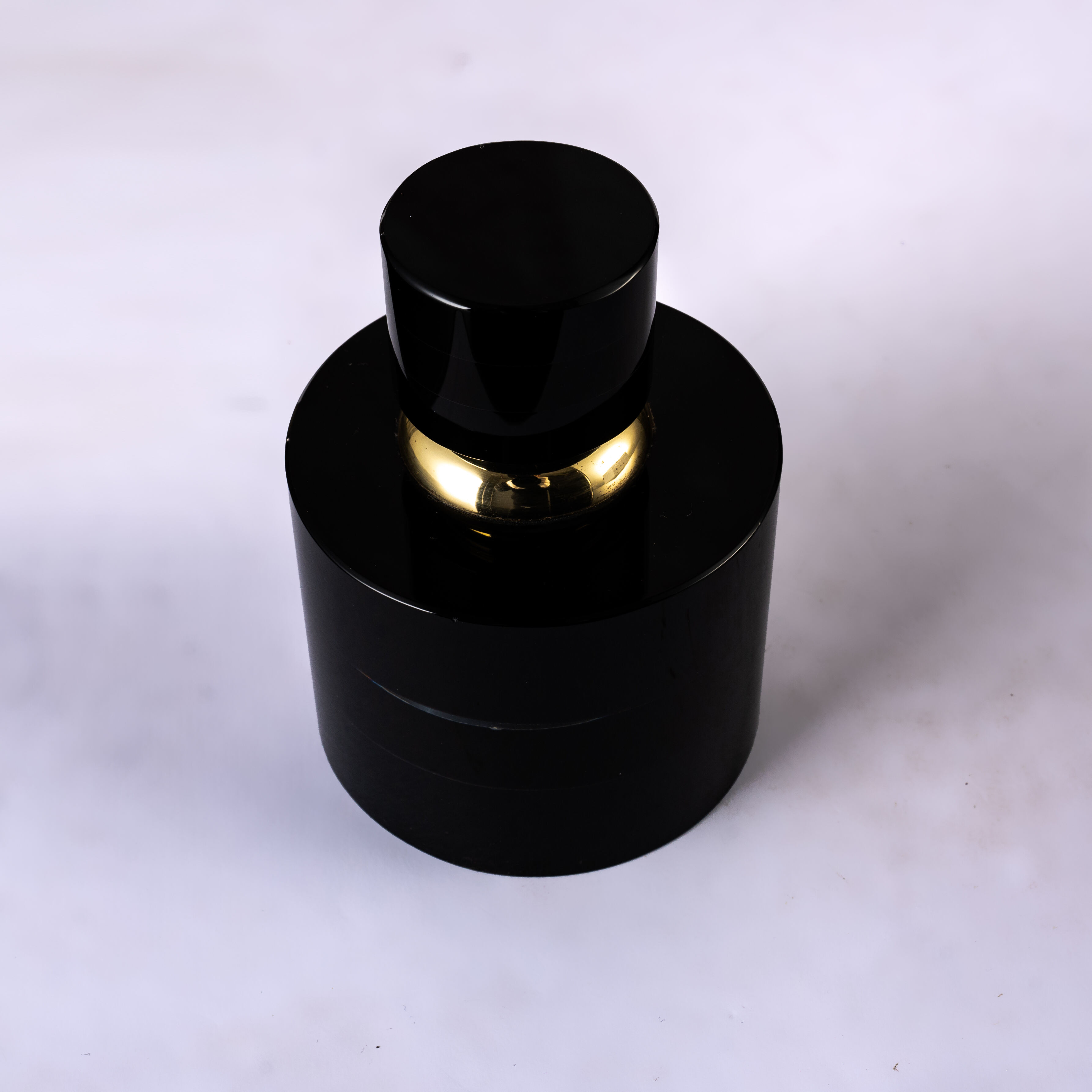 SmallBridge Frasco de Perfume de Cristal Luxuoso Atacado com Montagem em Preto Premium de Óleo Essencial de Perfume com Bastão de Gota é apropriado para uso pessoal