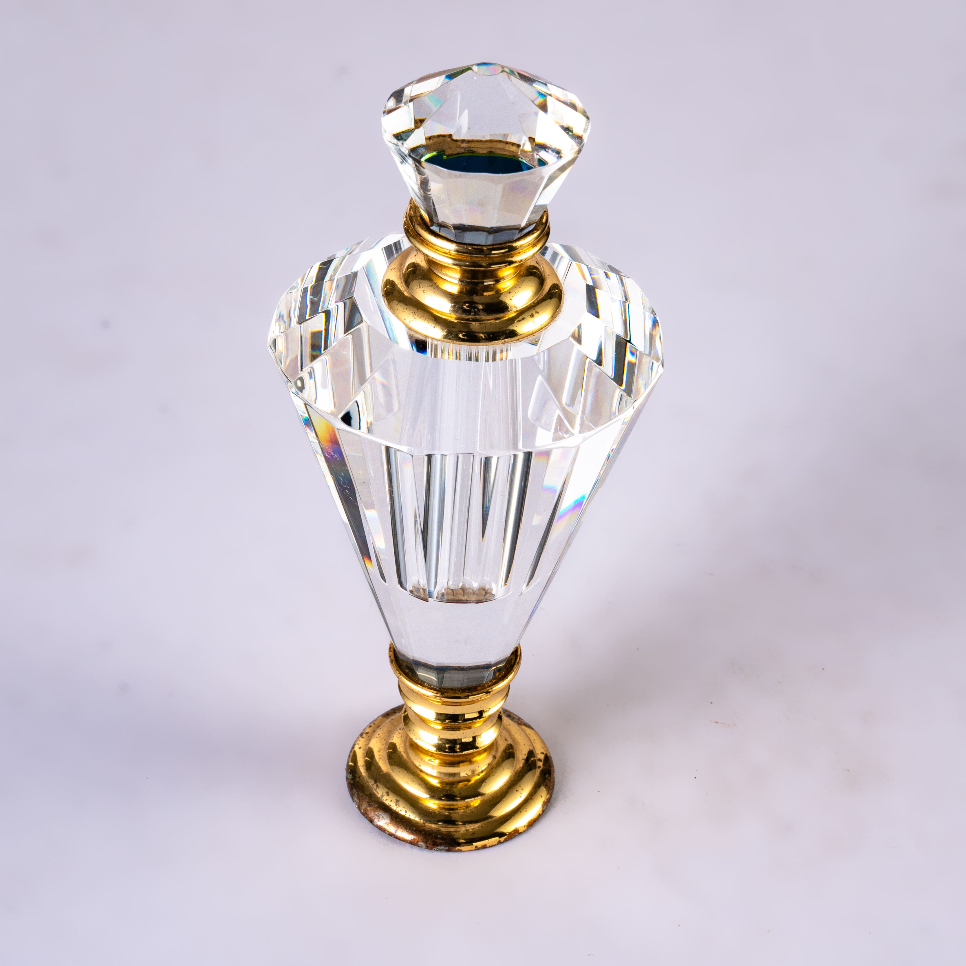 SmallBridge high-grade crystal perfume bottle wholesale can be customized for personal use and can be used as a decoration collection