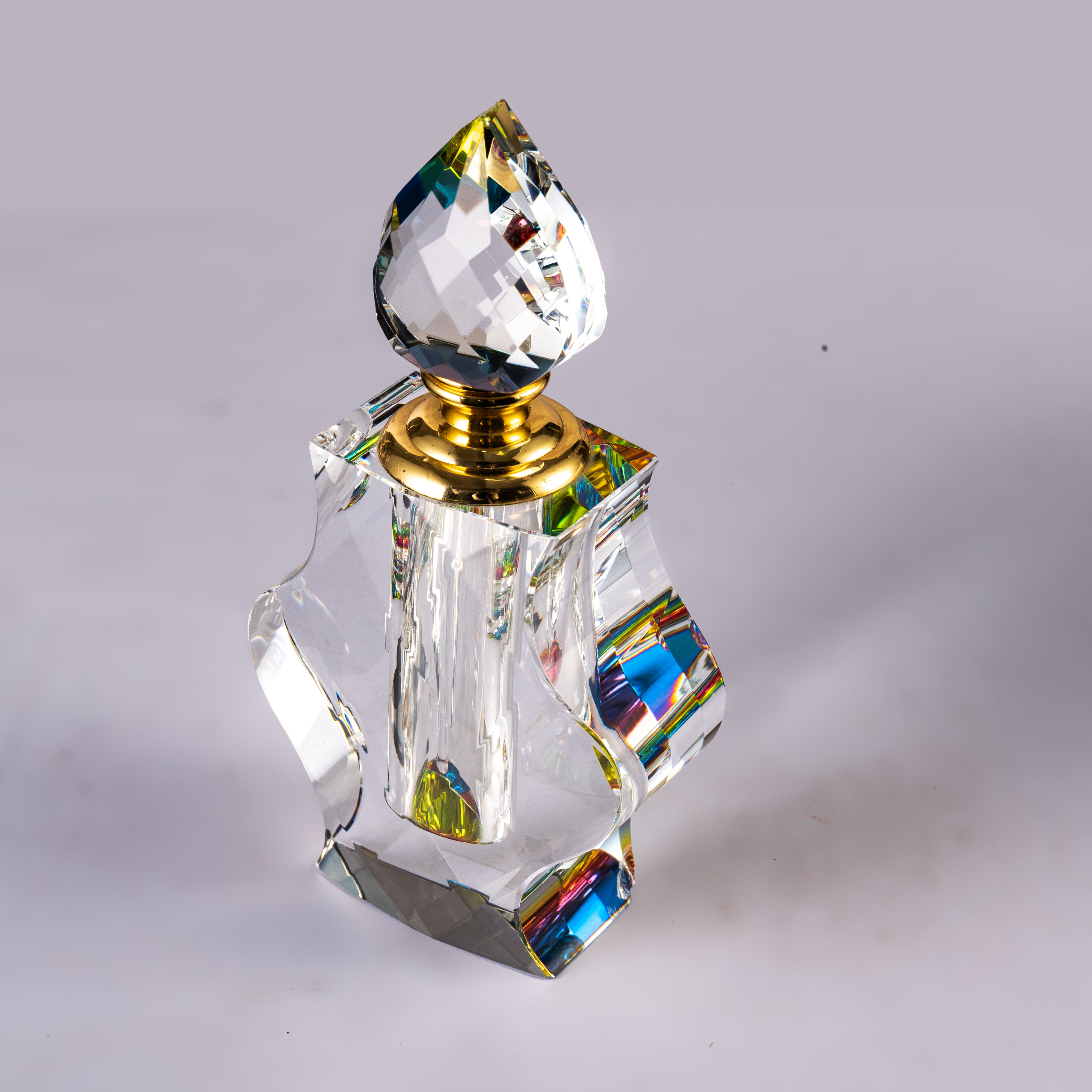 SmallBridge Frasco de Perfume de Cristal Luxuoso Atacado com Revestimento Colorido Modelo Premium de Óleo Essencial de Perfume com Bastão de Gota apropriado para Uso Pessoal