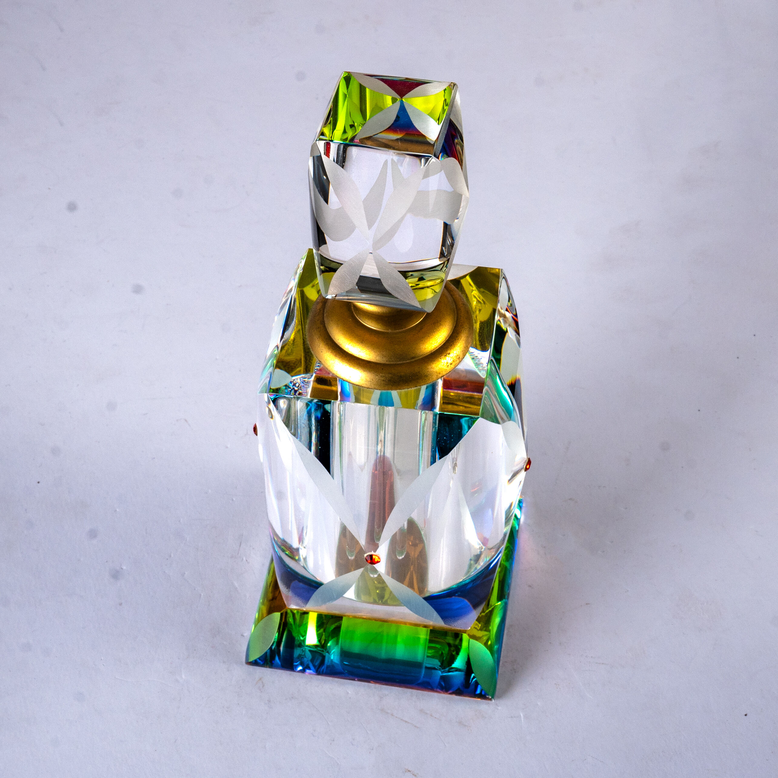 Smallbridge high-grade products wholesale perfume bottle color plated rhinestone veneer design gift giving self use bottle weight 1524g