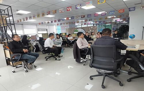 文章图片3小.jpg