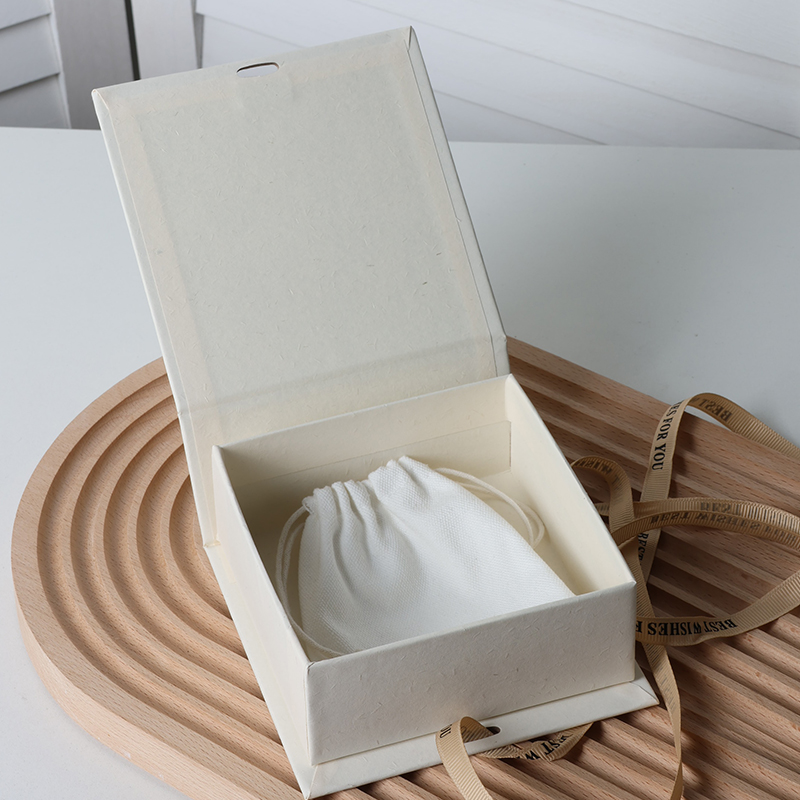 Why Choose Customized Gift Boxes for Your Special Occasions