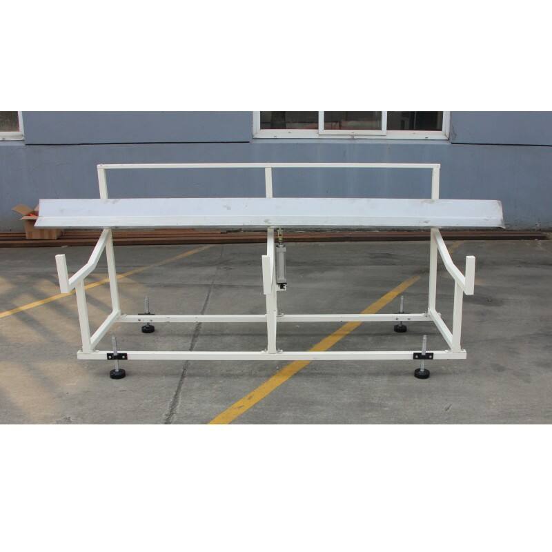 PVC corner profile production line (Single screw extruder) 